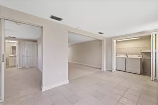 4347 Summersun Dr, New Port Richey, FL 34652 - Photo 7