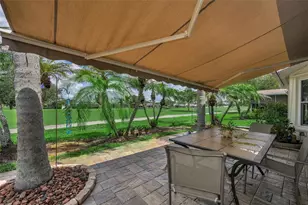 1015 Flora Vista St, Trinity, FL 34655 - Photo 3