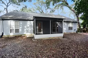 1672 Countrywood St, Tarpon Springs, FL 34689 - Photo 37
