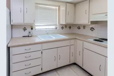 7024 Mayfield Drive, Port Richey, FL 34668 - Photo 5