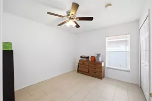 34507 Smart Dr, Zephyrhills, FL 33541 - Photo 27
