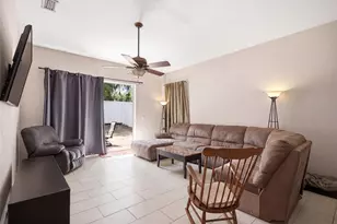 34507 Smart Dr, Zephyrhills, FL 33541 - Photo 15