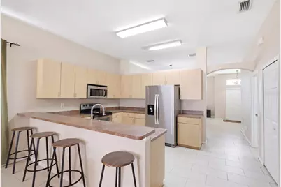 34507 Smart Drive, Zephyrhills, FL 33541 - Photo 7