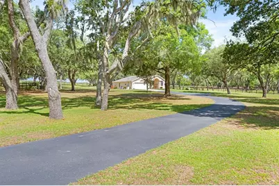19509 Paso Fino Way, Dade City, FL 33523 - Photo 17