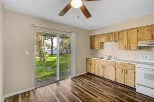 1733 Larkin Rd, Spring Hill, FL 34608 - Photo 5