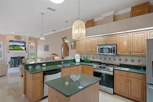7450 Aloe Dr, Spring Hill, FL 34607 - Photo 23