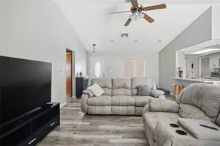13032 Lola Dr, Spring Hill, FL 34608 - Photo 27