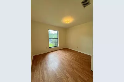 935 Village Drive, Brooksville, FL 34601 - Photo 19