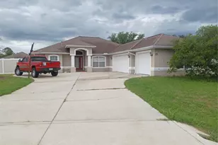 10 Rockefeller Dr, Palm Coast, FL 32164 - Photo 1