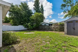 7024 Fox Hollow Dr, Port Richey, FL 34668 - Photo 27