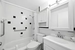 2434 Australia Way E, Clearwater, FL 33763 - Photo 11