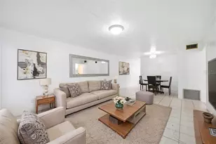 2434 Australia Way E, Clearwater, FL 33763 - Photo 3