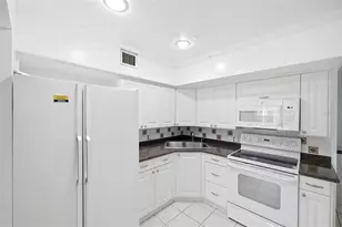 2434 Australia Way E, Clearwater, FL 33763 - Photo 7