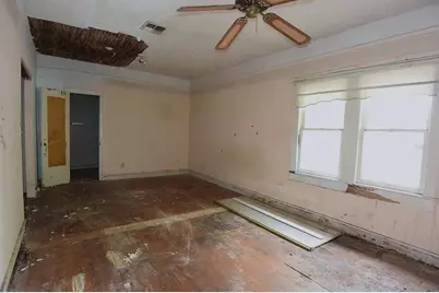 111 W Powhatan Avenue, Tampa, FL 33604 - Photo 19