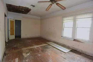 111 W Powhatan Ave, Tampa, FL 33604 - Photo 19