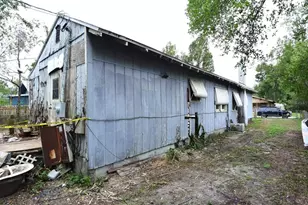111 W Powhatan Ave, Tampa, FL 33604 - Photo 3