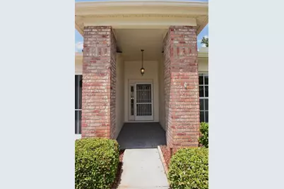 9027 Warwick Lane, New Port Richey, FL 34655 - Photo 3