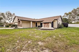 8178 English Elm Cir, Spring Hill, FL 34606 - Photo 3