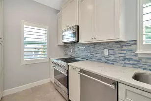 3213 Marcellus Cir, Tampa, FL 33609 - Photo 13
