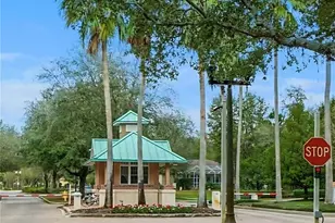 17589 Garsalaso Cir, Brooksville, FL 34604 - Photo 3
