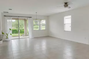 17589 Garsalaso Cir, Brooksville, FL 34604 - Photo 13