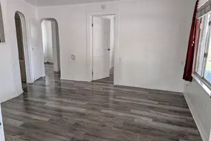 10018 N 14th St, Tampa, FL 33612 - Photo 3