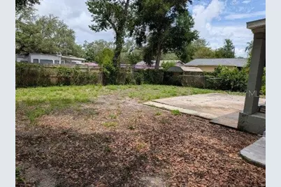 10018 N 14th Street, Tampa, FL 33612 - Photo 11