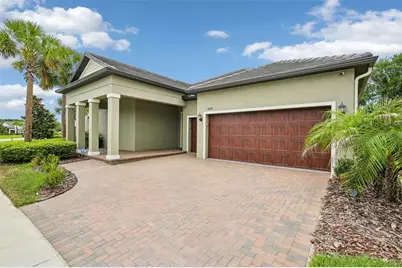 11040 Banyan Breeze Boulevard, Land O Lakes, FL 34638 - Photo 3