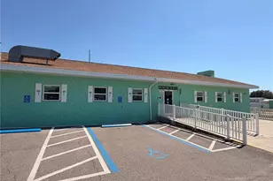 38533 Lansing Ave, Zephyrhills, FL 33542 - Photo 39