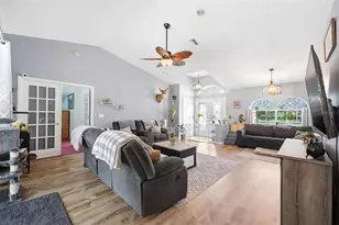 2075 Godfrey Ave, Spring Hill, FL 34609 - Photo 9