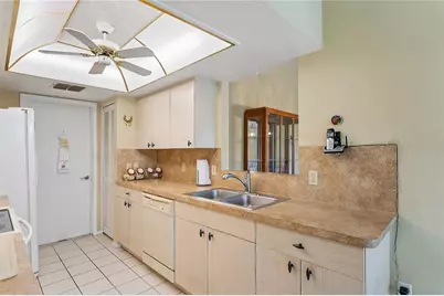 4812 S Sheffield Drive #5, New Port Richey, FL 34655 - Photo 11