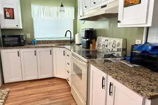 12176 Evantide Ave, Brooksville, FL 34613 - Photo 11