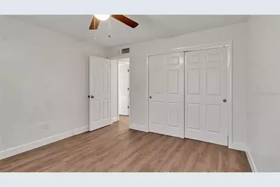 5900 22nd Avenue N #8, Saint Petersburg, FL 33710 - Photo 9