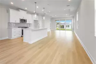 570 Hammock Oaks Blvd, Lady Lake, FL 32159 - Photo 13