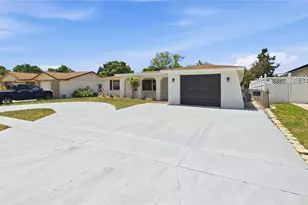 6250 Flag Dr, New Port Richey, FL 34653 - Photo 19