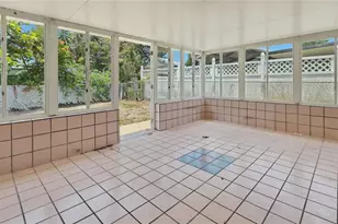 6250 Flag Dr, New Port Richey, FL 34653 - Photo 15