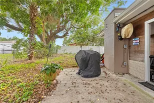 611 Patricia Ave, Dunedin, FL 34698 - Photo 5