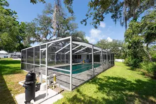 1350 Fairway Dr, Dunedin, FL 34698 - Photo 51