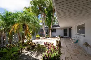 1350 Fairway Dr, Dunedin, FL 34698 - Photo 65