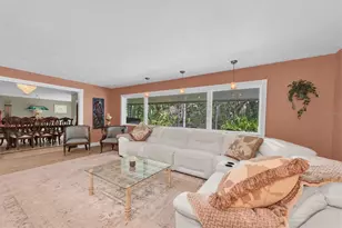 1350 Fairway Dr, Dunedin, FL 34698 - Photo 11