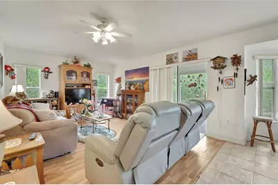 2124 Deborah Drive, Spring Hill, FL 34609 - Photo 7