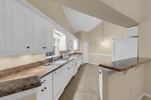 2189 Oak Forest Ln, Palm Harbor, FL 34683 - Photo 15