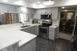 8158 Winding Oak Ln, Spring Hill, FL 34606 - Photo 11