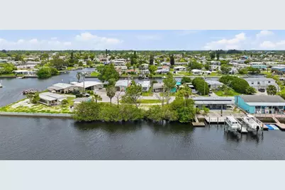 13039 Port Court, Hudson, FL 34667 - Photo 9