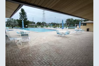 1024 10th Circle SE, Largo, FL 33771 - Photo 29