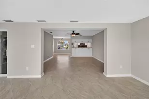 11643 W Kingfisher Ct, Crystal River, FL 34429 - Photo 13