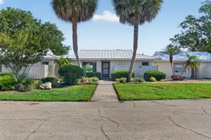 11643 W Kingfisher Ct, Crystal River, FL 34429 - Photo 1