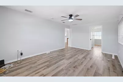 10154 Spring Hill Drive, Spring Hill, FL 34608 - Photo 19