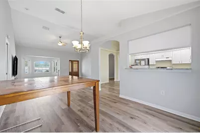 10154 Spring Hill Drive, Spring Hill, FL 34608 - Photo 17