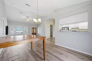 10154 Spring Hill Dr, Spring Hill, FL 34608 - Photo 17
